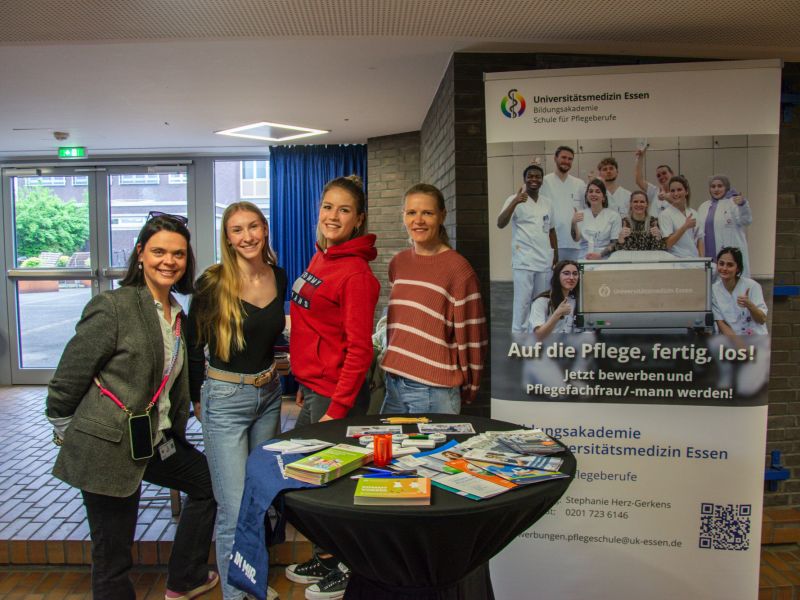 2404212 gymnasium am stoppenberg  