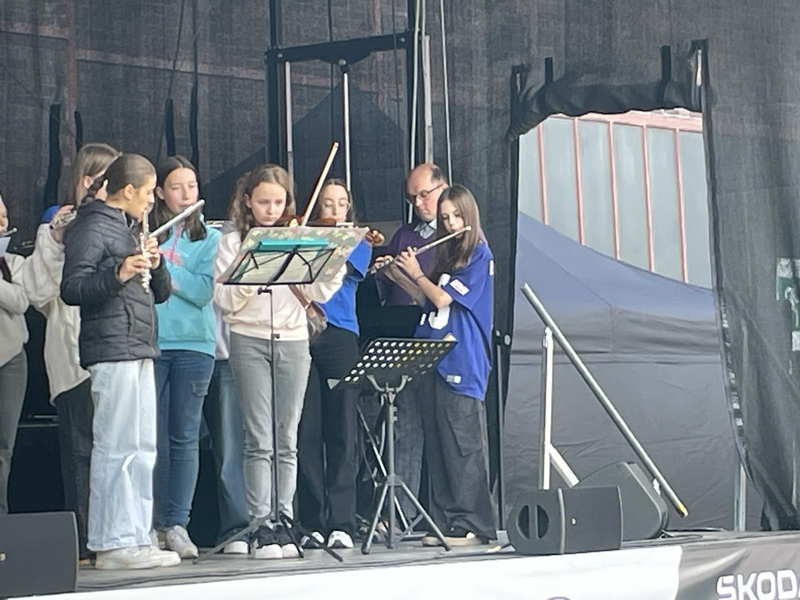 20240928 144940398 ios