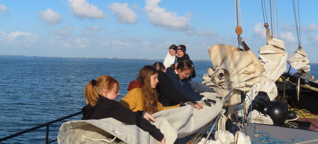 Mit Wind und Wellen über’s Meer – Segelfreizeit des Schulzentrums in den Herbstferien